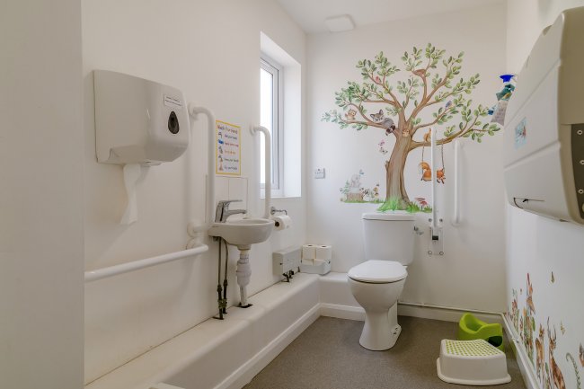 Units 1/2/3-5/7/9 Baggeridge Craft Village, Gospel End, Dudley DY3 4BB 4