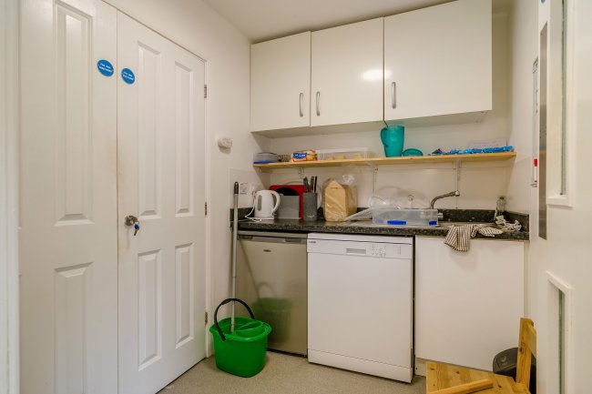 Units 1/2/3-5/7/9 Baggeridge Craft Village, Gospel End, Dudley DY3 4BB 4