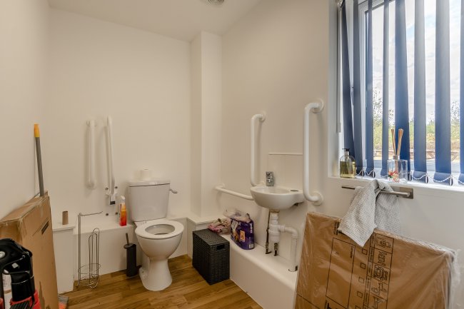 Units 1/2/3-5/7/9 Baggeridge Craft Village, Gospel End, Dudley DY3 4BB 4