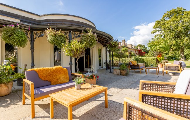 Albert Cottage Hotel, York Avenue, East Cowes, Isle of Wight PO32 6BD 7