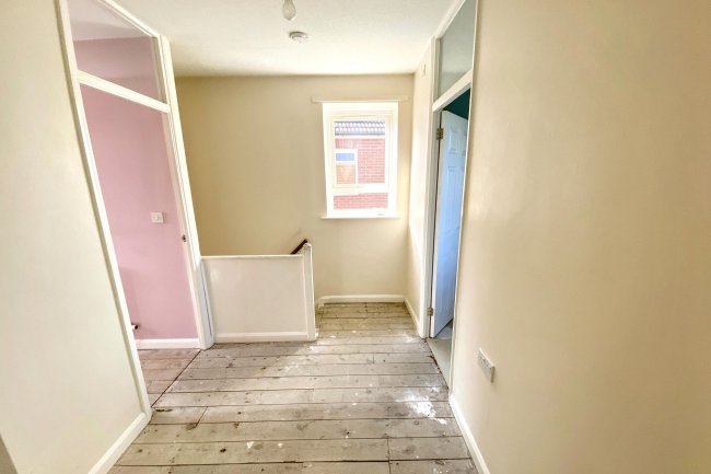 85 Freedom Avenue, Yeovil, BA21 3JW 9
