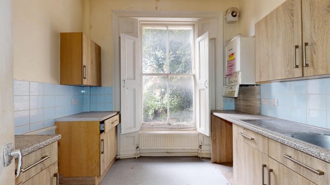 Flat A, 204 St Pauls Road, Highbury & Islington, London, N1 2LL 5