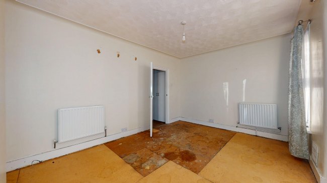 230 Barking Road, East Ham, London, E6 3BB 1