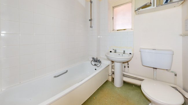 Flat B, 76 Lenthall Road, Hackney, London, E8 3JN 5