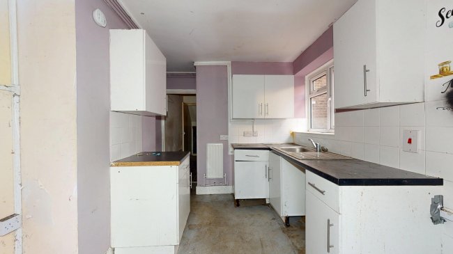 Ground Floor Flat, 20 Hillside Road, Stamford Hill, London, N15 6NB 5
