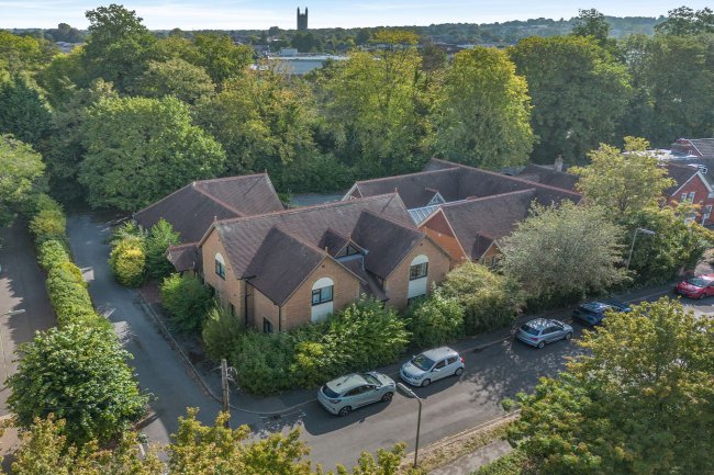 River House, 70 Junction Road, Andover SP10 3QX 4