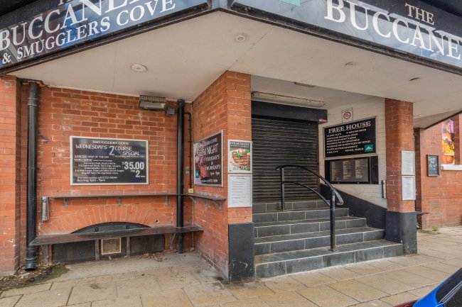 The Buccaneer, 8-12 Union Street, Filey, YO14 9DZ 3
