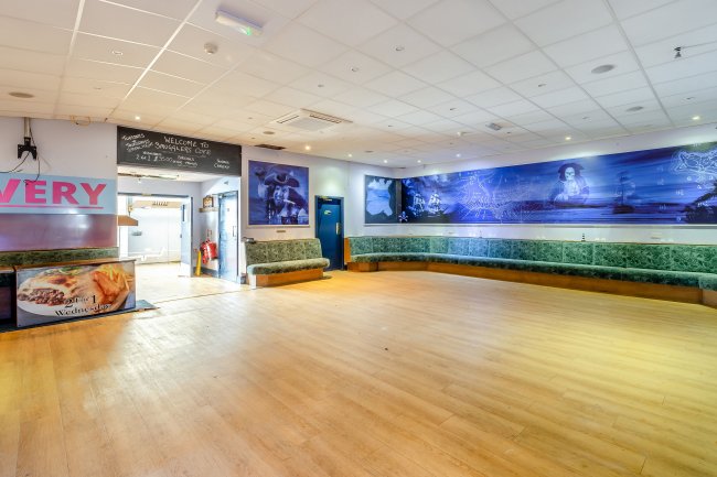 The Buccaneer, 8-12 Union Street, Filey, YO14 9DZ 3