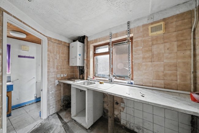 3 Sherwood Road, South Harrow, Harrow, HA2 8AW 6