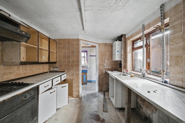 3 Sherwood Road, South Harrow, Harrow, HA2 8AW 6