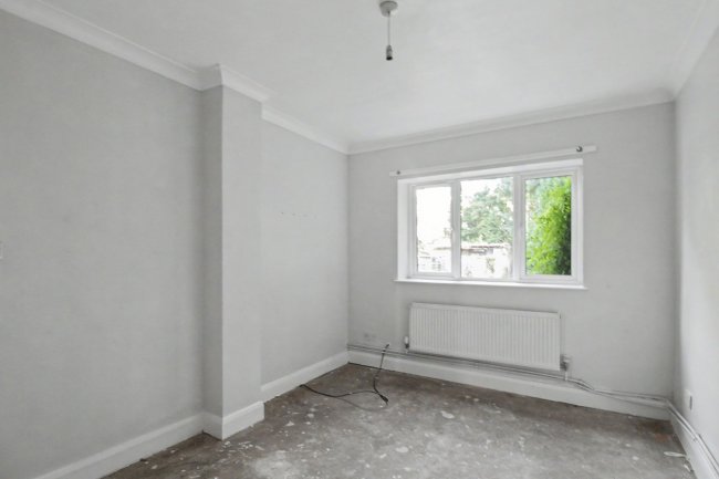 Flat A & B, 10 Colchester Road, Leyton, London, E10 6HA 8