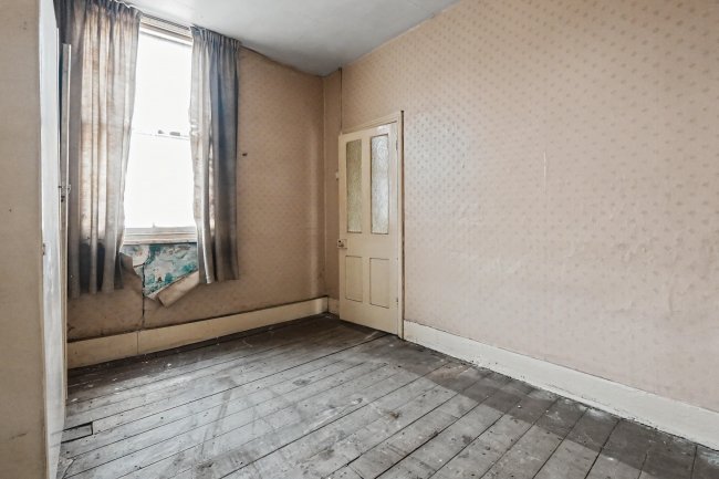 45 Croxteth Road, Bootle, Merseyside, L20 5EB 9