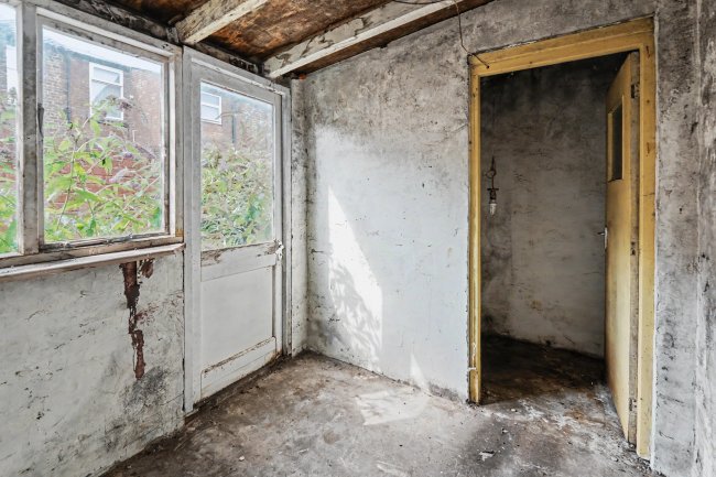 45 Croxteth Road, Bootle, Merseyside, L20 5EB 9