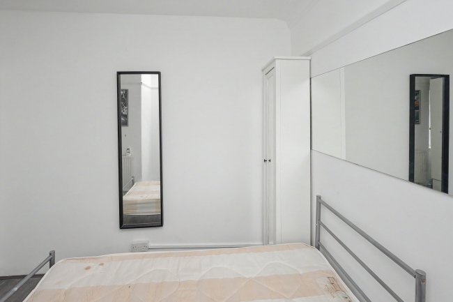 47 Alexandra Court, Empire Way, Wembley, HA9 0QX 2