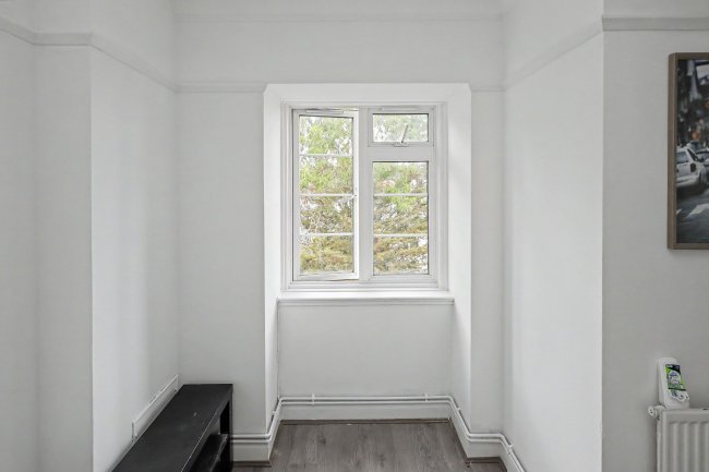 47 Alexandra Court, Empire Way, Wembley, HA9 0QX 2