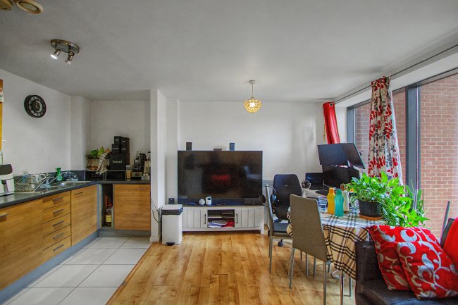 Flat 50, The Lock Building, 72 High Street, Stratford, London E15 2QF 7