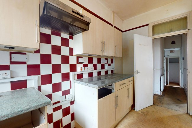 Flat 2, 8-10 Uxbridge Road, Hanwell, London, W7 3PP 8