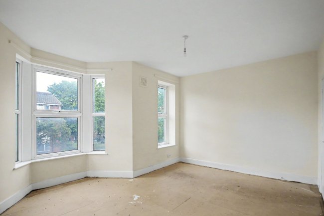First & Second Floor Flat, 27 Carnarvon Road, London E15 4JW 9