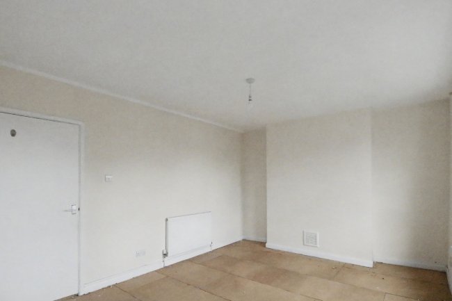 First & Second Floor Flat, 27 Carnarvon Road, London E15 4JW 9