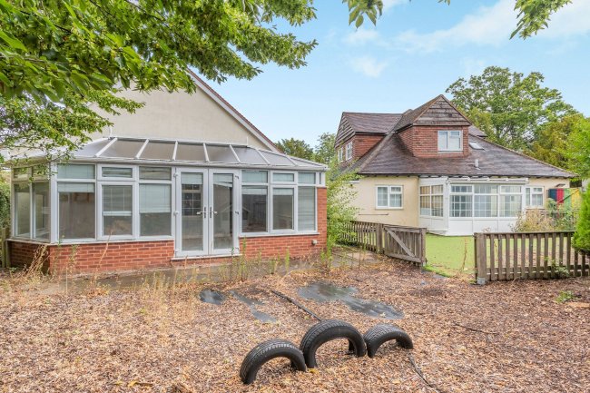 654-656 Kenilworth Road, Balsall Common, Coventry, CV7 7DD 9