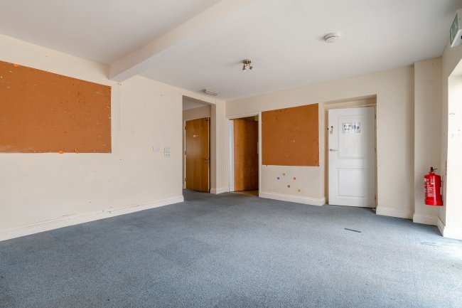 654-656 Kenilworth Road, Balsall Common, Coventry, CV7 7DD 9