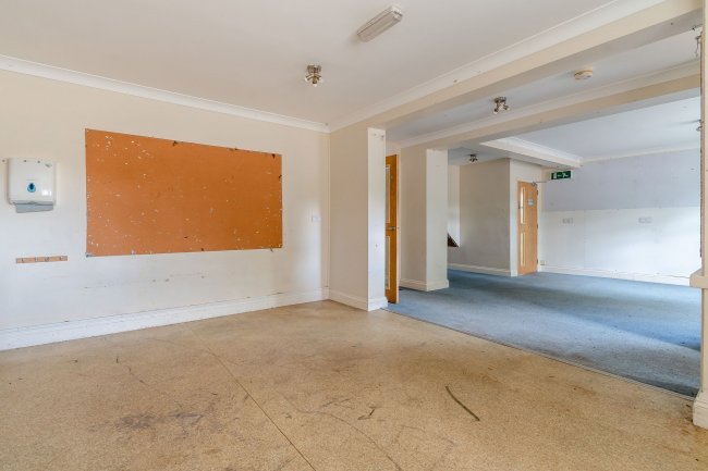 654-656 Kenilworth Road, Balsall Common, Coventry, CV7 7DD 9