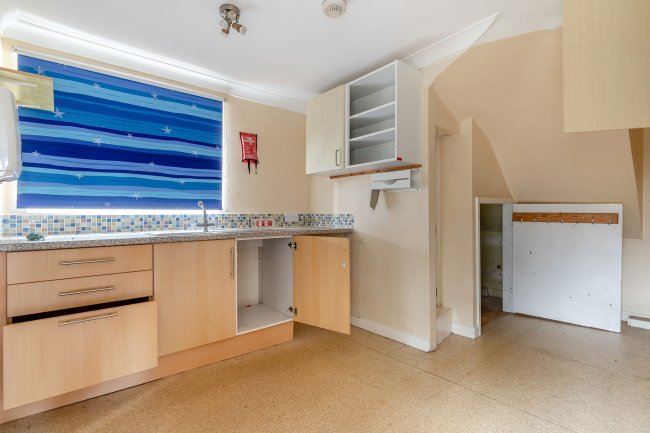 654-656 Kenilworth Road, Balsall Common, Coventry, CV7 7DD 9