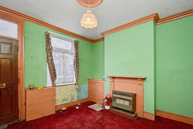 27 Garnet Street, Netherfield, Nottingham, NG4 2FB 10