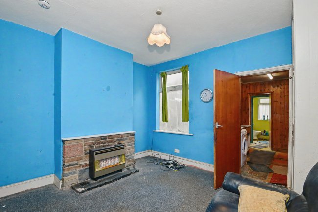 27 Garnet Street, Netherfield, Nottingham, NG4 2FB 10