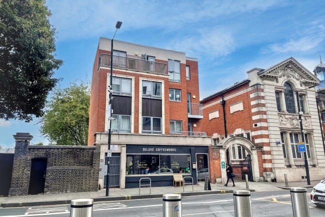 219 Shepherds Bush Road, London W6 7JS 1