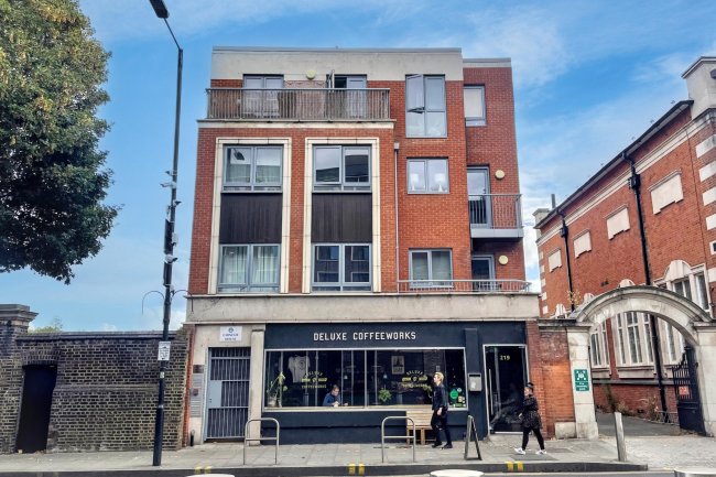 219 Shepherds Bush Road, London W6 7JS 1