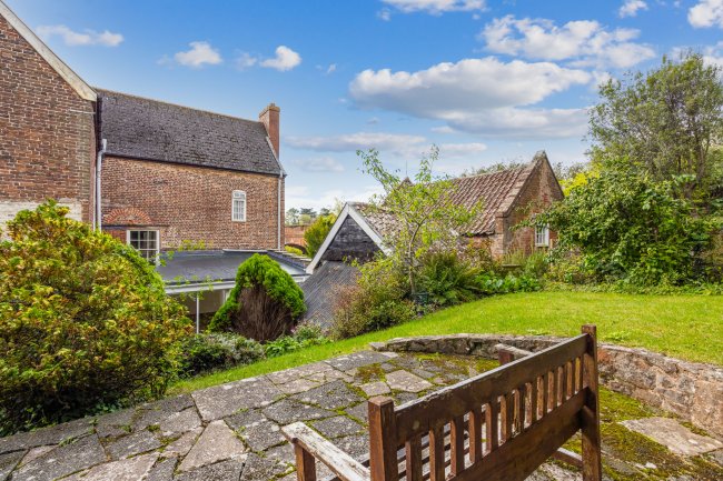 Queen Anne House, The Strand, Lympstone, Exmouth, Devon EX8 5JW 5