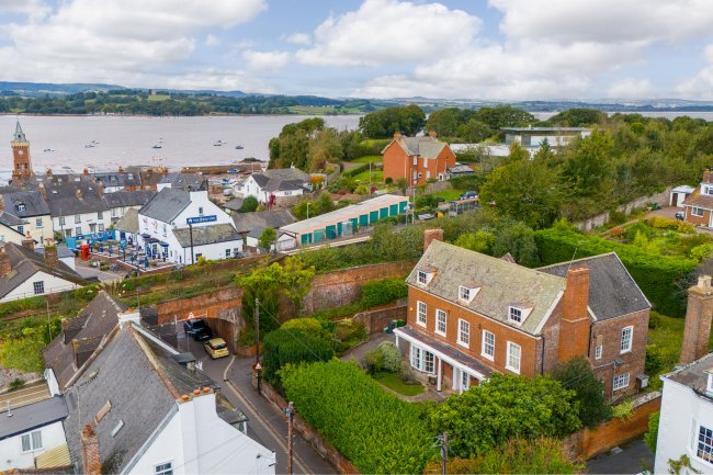 Queen Anne House, The Strand, Lympstone, Exmouth, Devon EX8 5JW 5