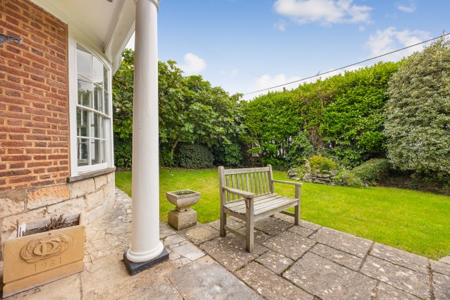 Queen Anne House, The Strand, Lympstone, Exmouth, Devon EX8 5JW 5