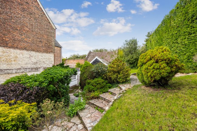 Queen Anne House, The Strand, Lympstone, Exmouth, Devon EX8 5JW 5