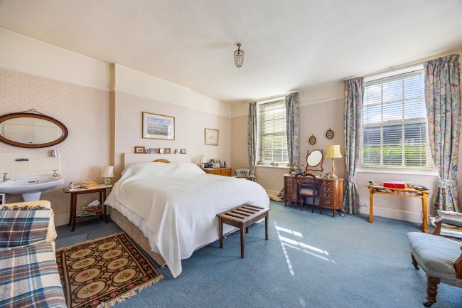 Queen Anne House, The Strand, Lympstone, Exmouth, Devon EX8 5JW 5