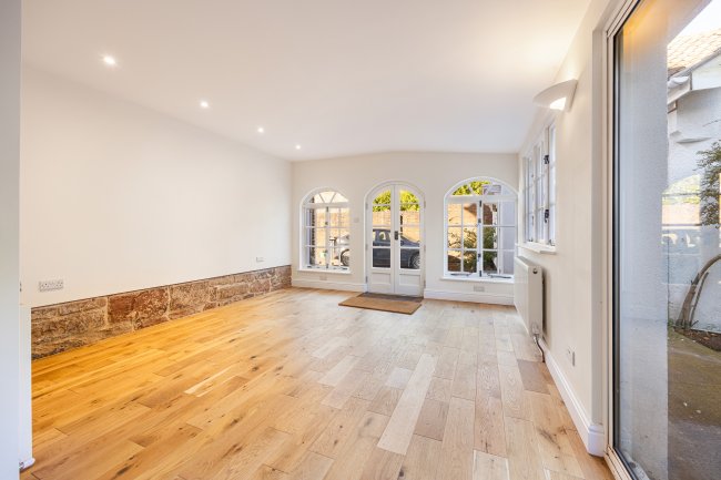 Queen Anne House, The Strand, Lympstone, Exmouth, Devon EX8 5JW 5