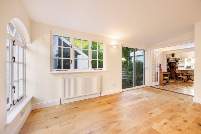 Queen Anne House, The Strand, Lympstone, Exmouth, Devon EX8 5JW 5