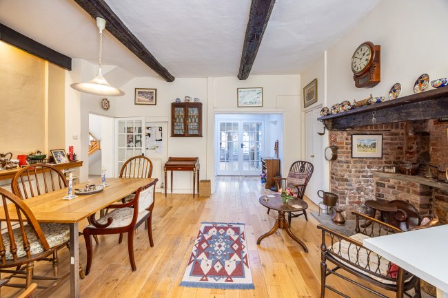 Queen Anne House, The Strand, Lympstone, Exmouth, Devon EX8 5JW 5