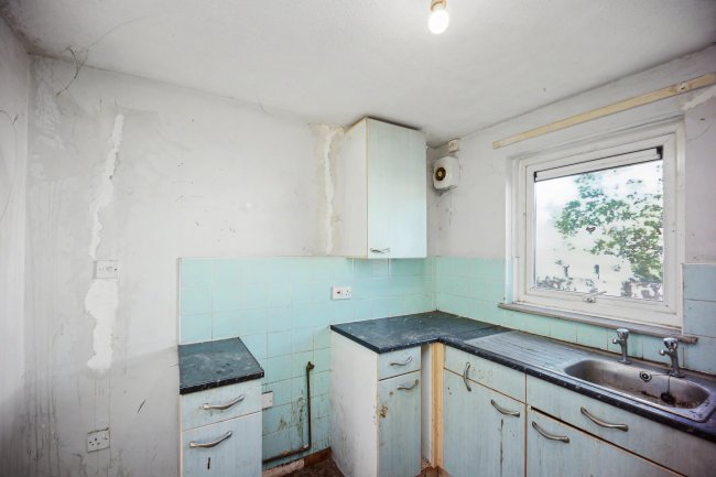14 Fell View, Chorley, Lancashire, PR6 0NT 1