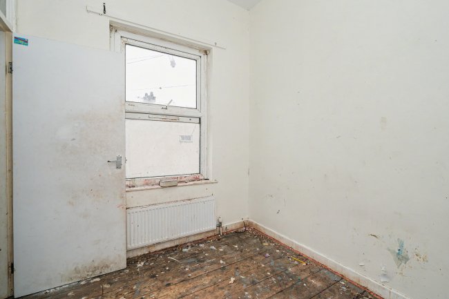 186 Hornby Street, Bury, Lancashire, BL9 5BA 6