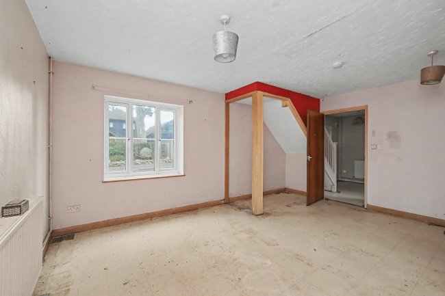 1 Paddock Close, Lydd, Romney Marsh, Kent, TN29 9BT 8