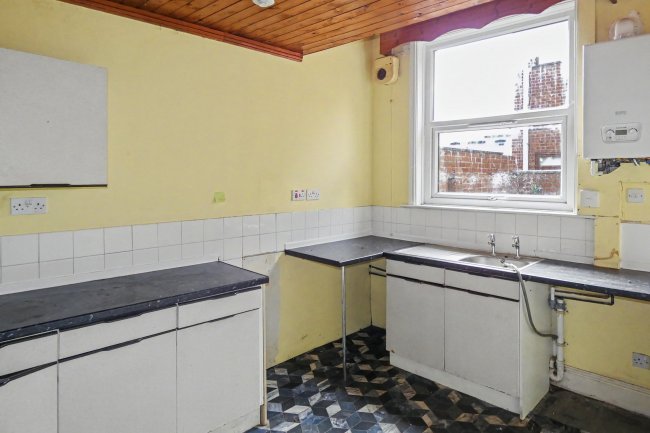 50 Brazil Street, Hull, East Yorkshire, HU9 1JZ 10