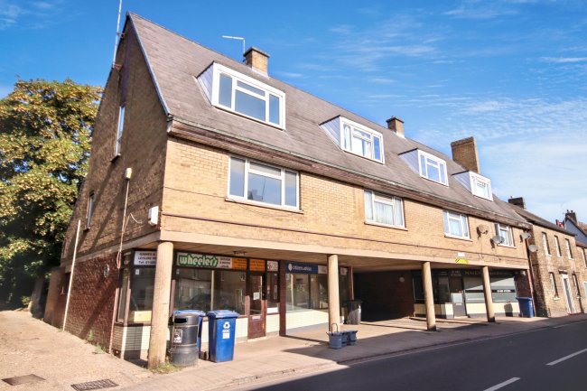 1 St Marys Court, Eynesbury, St. Neots, Cambridgeshire, PE19 2TB 6