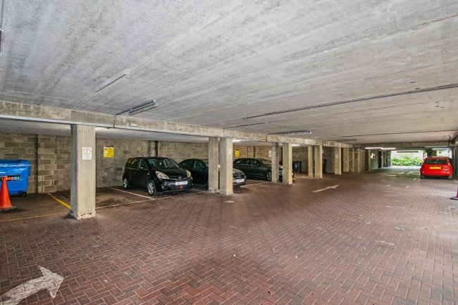 102 Parmentergate Court, St John Street, Norwich, NR1 1PF 5