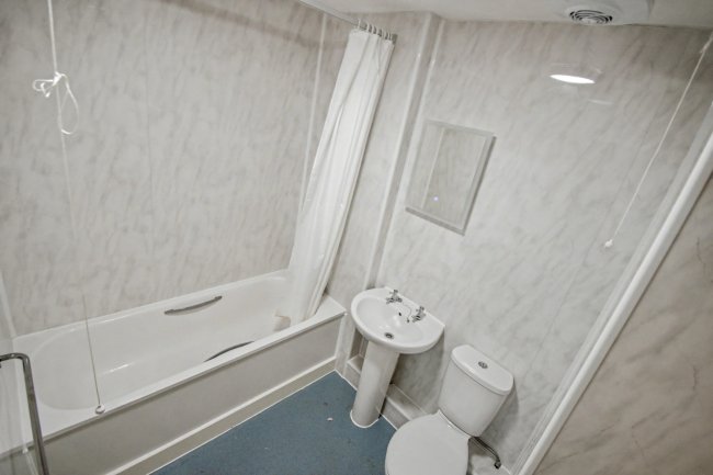 102 Parmentergate Court, St John Street, Norwich, NR1 1PF 5