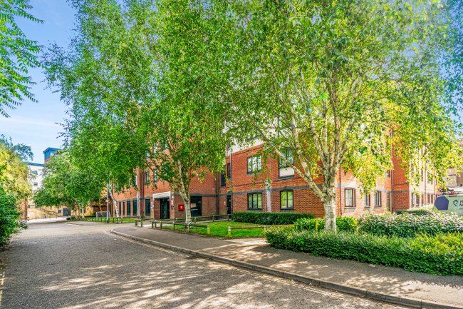 102 Parmentergate Court, St John Street, Norwich, NR1 1PF 5