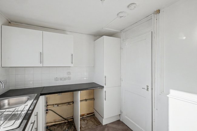 1G Heddon Grove, Hawkshead, Bradford, West Yorkshire, BD5 0TA 1