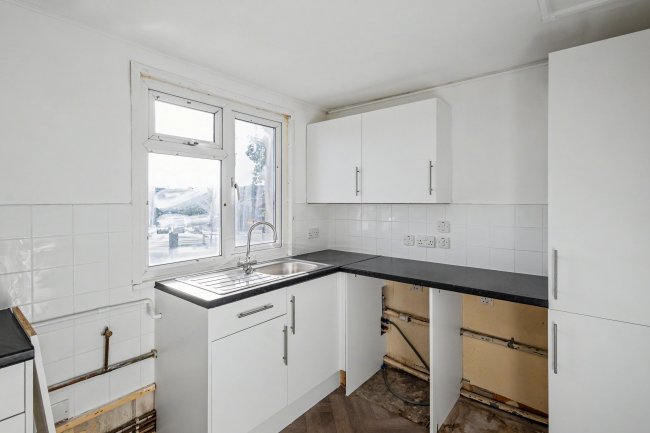 1G Heddon Grove, Hawkshead, Bradford, West Yorkshire, BD5 0TA 1