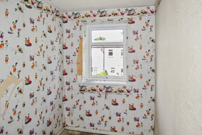 29 Janes Brook Road, Southport, PR8 6NS 1